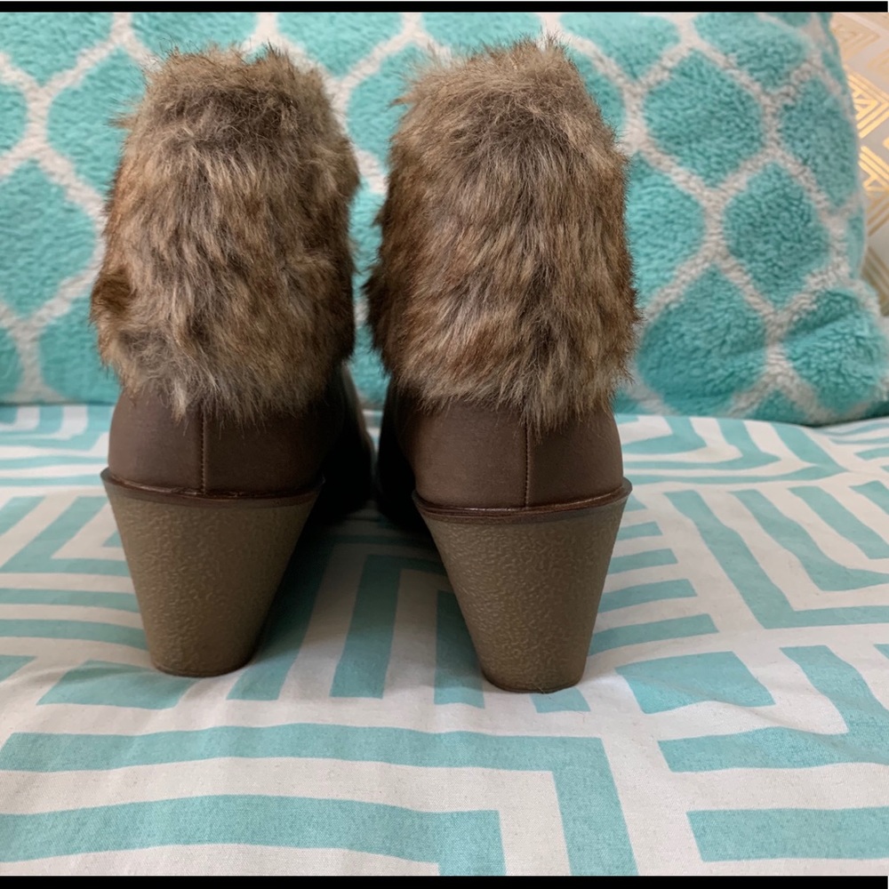 Aerosoles A2 Bintegrity Brown Ankle Boot - Picture 10 of 10